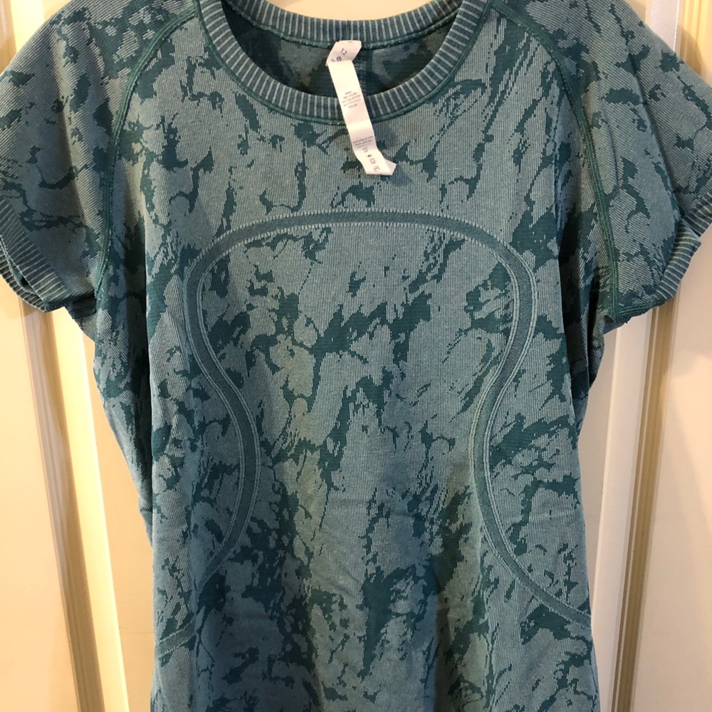 Lululemon Top
